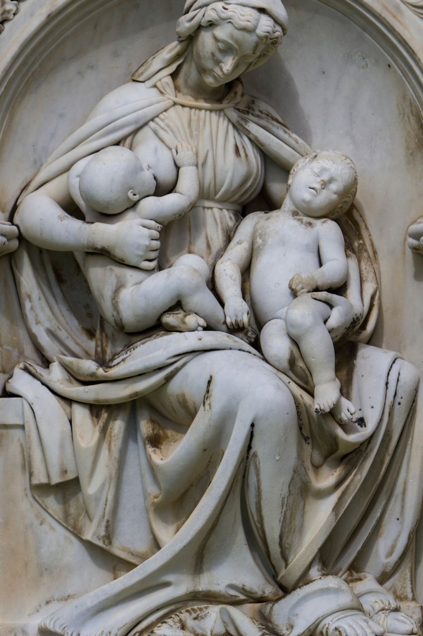 Gaia, belle déesse de la terre mère et mère des dieux grecs