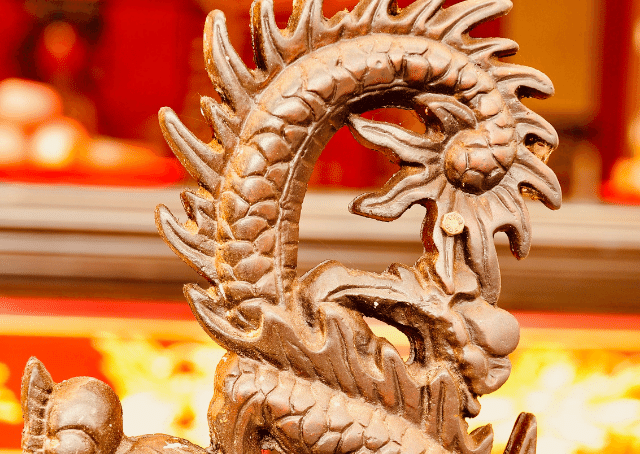 Queue de Long Wang, le Roi Dragon chinois