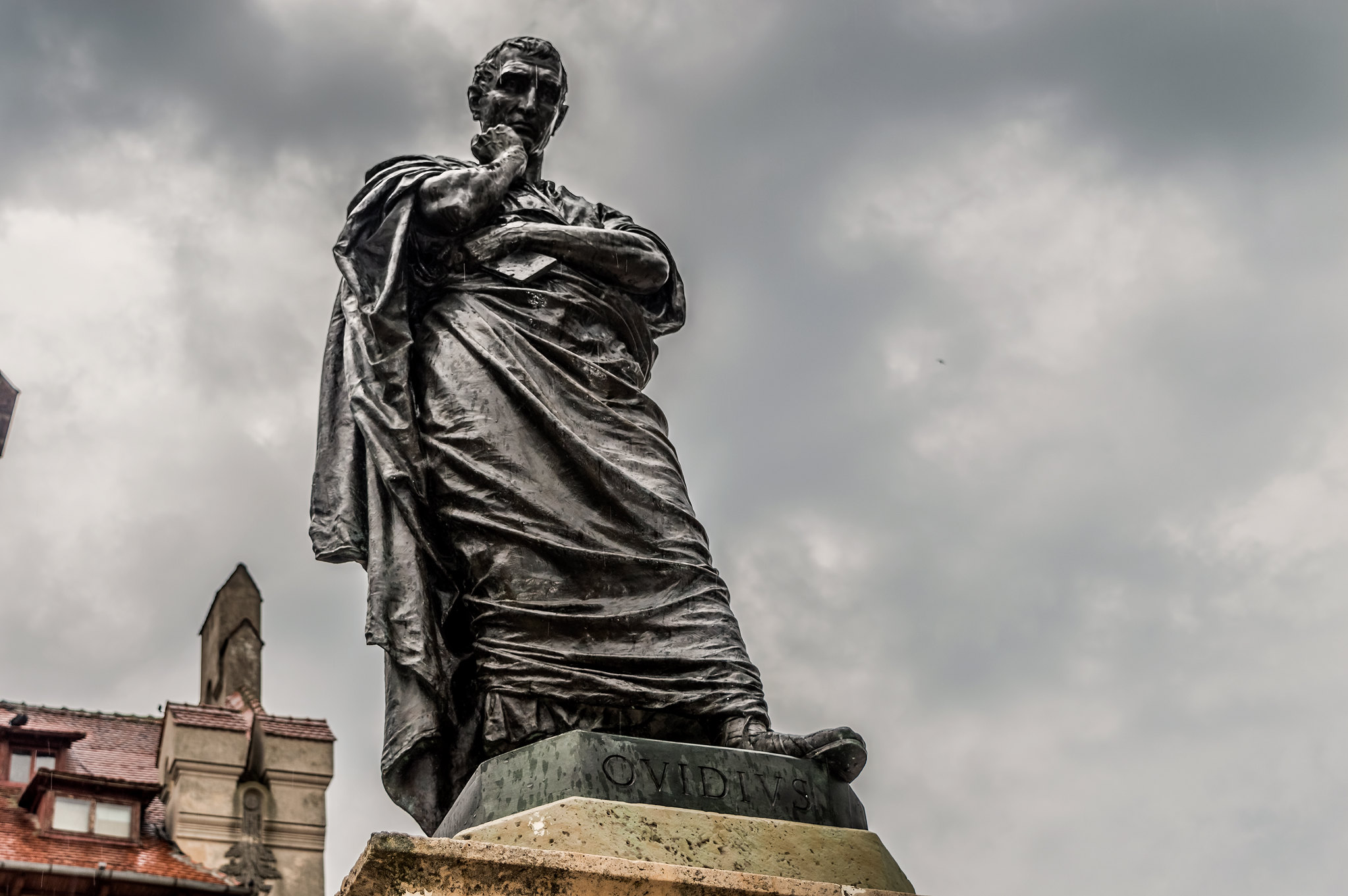 Statue d'Ovide, poète romain