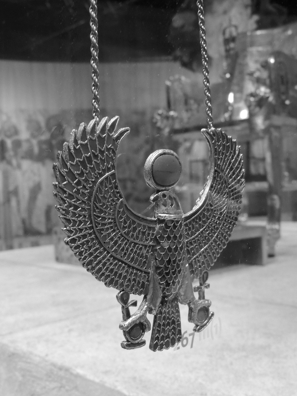Bijoux de l'Égypte ancienne : or, amulettes et au-delà