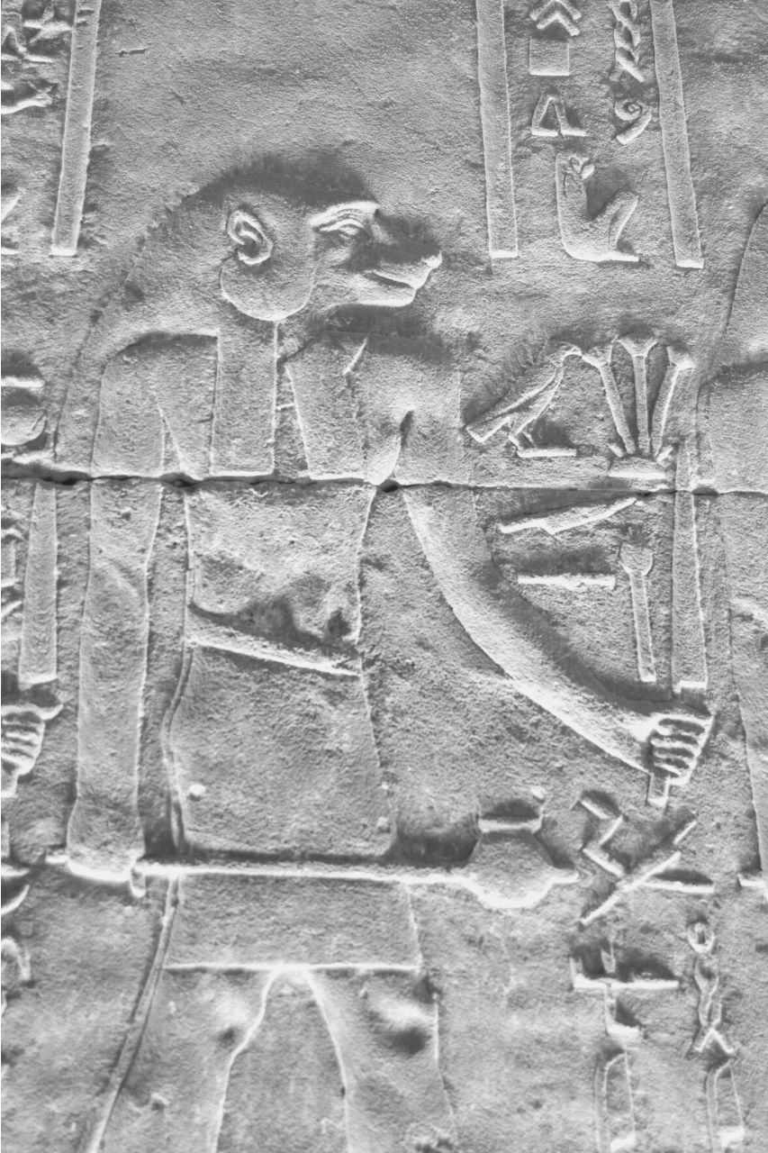 Babi en bas-relief