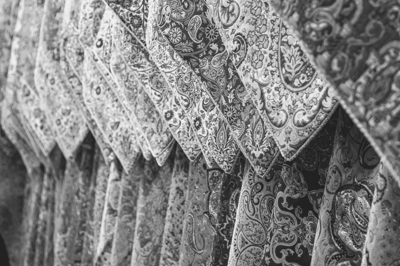 Tissu perse coloré