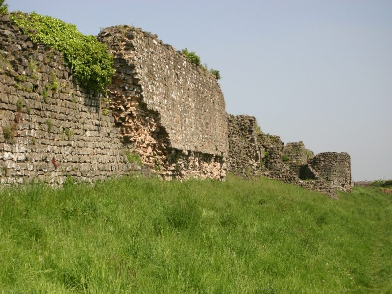 Mur romain de la ville de Venta Silurum (Caerwent, pays de Galles)