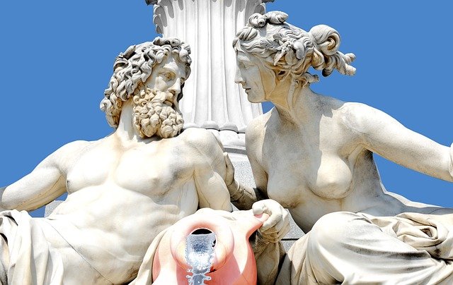 Quels rôles les dieux jouaient-ils dans l'Iliade ?