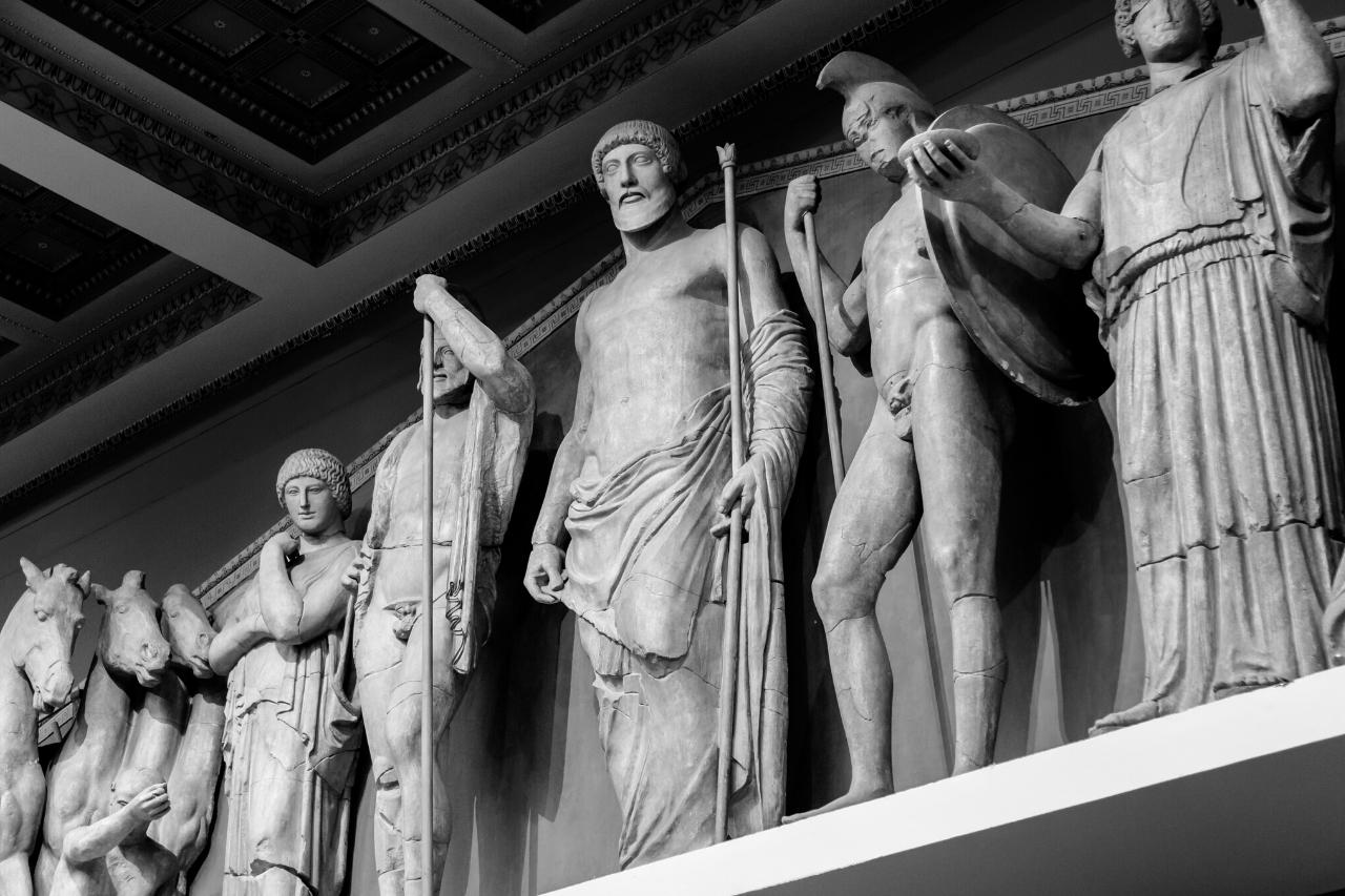 Chronologie de la mythologie grecque : un récit exhaustif