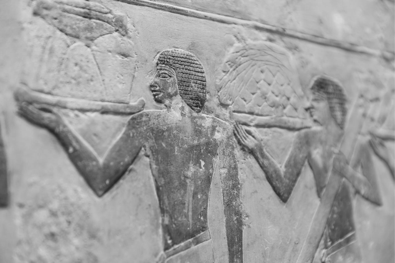 L'homosexualité dans l'Égypte antique : preuves, tombes et débats