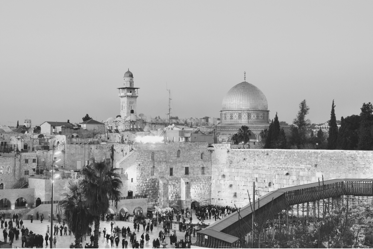 Culture israélienne : berceau du judaïsme, du christianisme et de l'islam