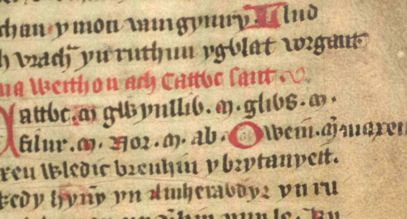 Jesus College MS 20, folio 34r, montrant Glywys, père du roi Poulentus, à la fin de la ligne centrale