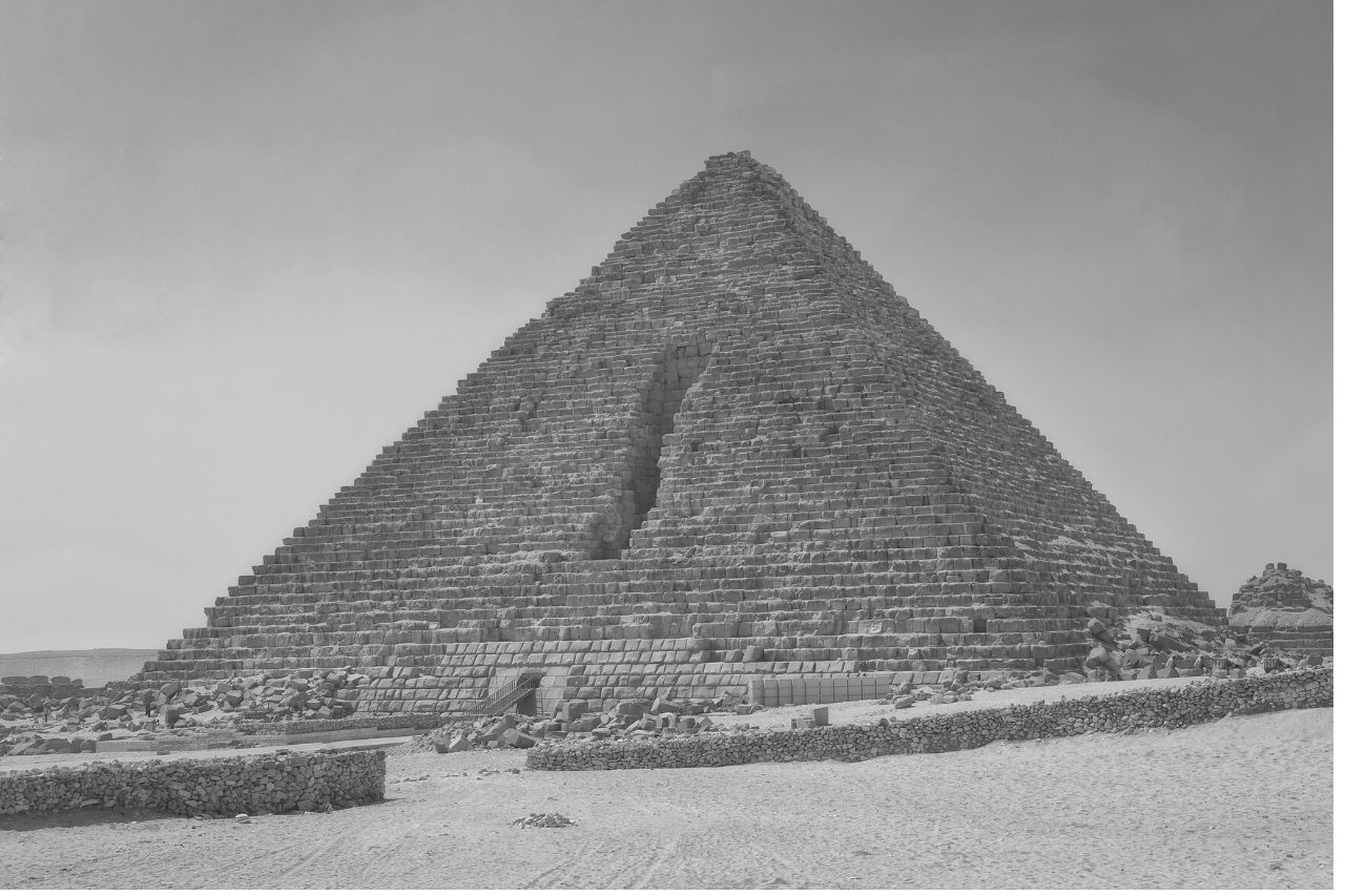 Pyramide de Mykérinos : Le tombeau du pharaon recèle bien des mystères