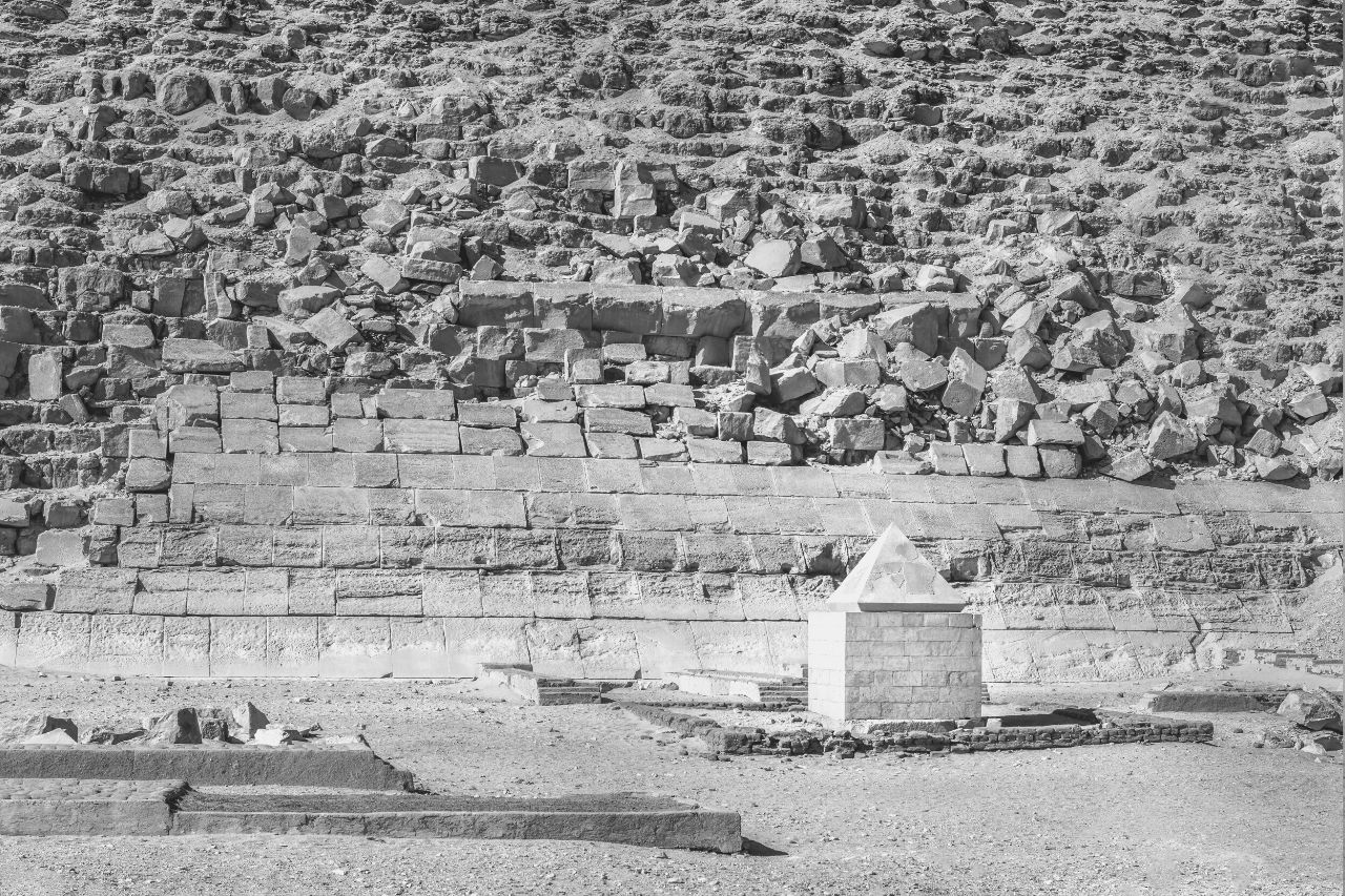 Sneferu : Le pharaon glorieux qui guida l'Ancien Empire