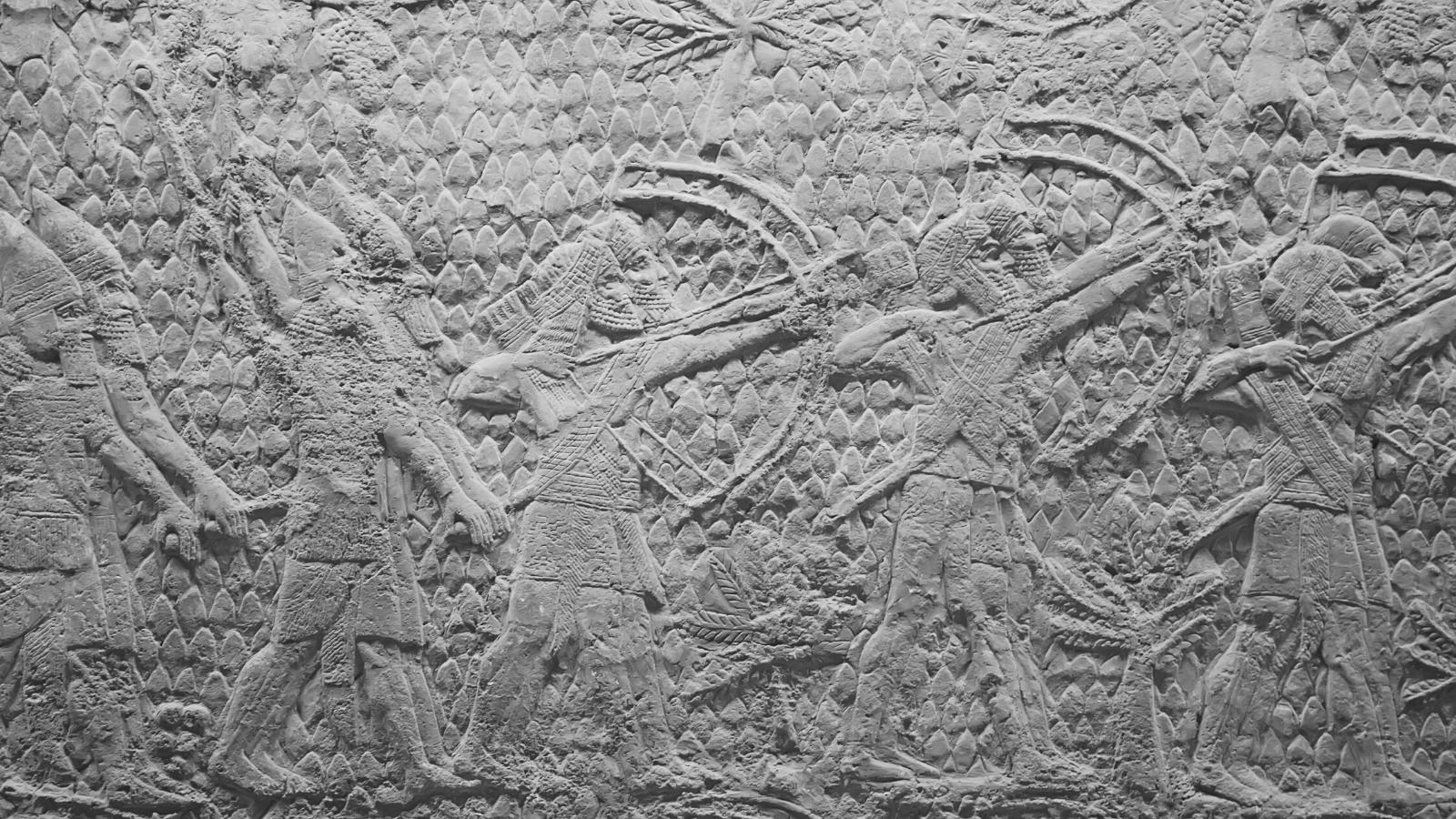 Guerre de Sumer et d'Élam : Évolution des armes et des tactiques militaires