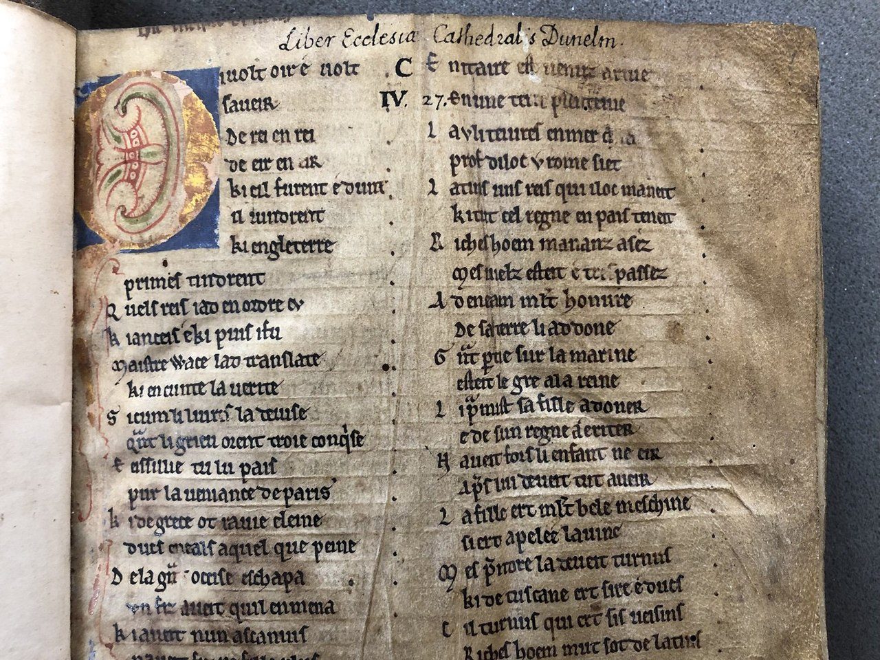 Incipit du Roman de Brut de Wace, manuscrit de la fin du XIIe siècle