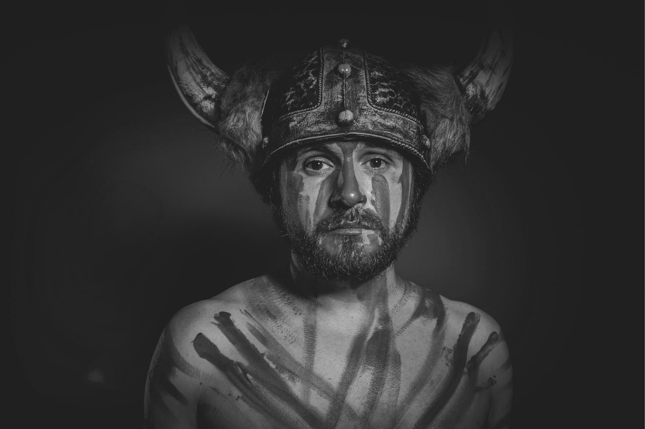 Ce que nous savons de la peinture faciale viking